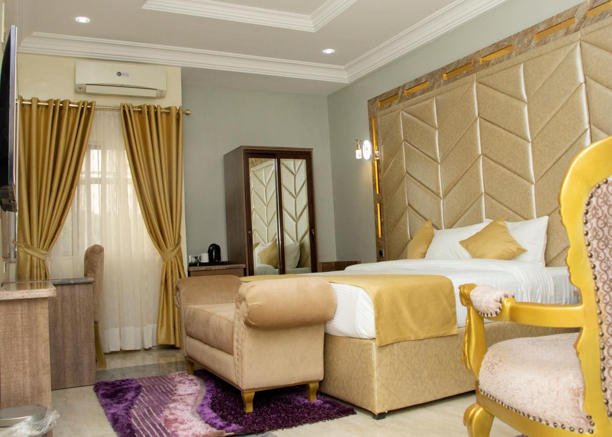 Grand Bohabs Hotel 아부자 외부 사진