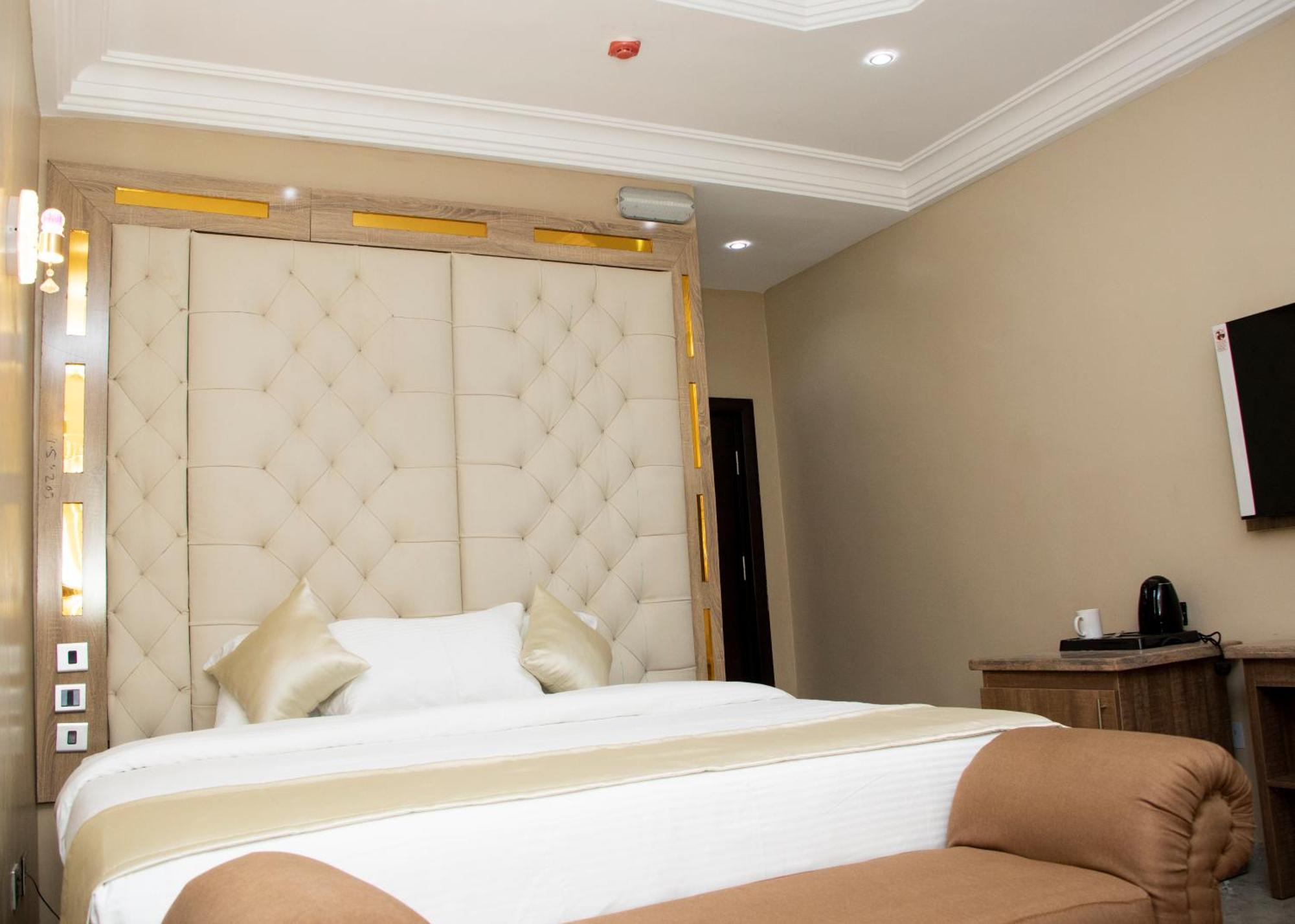 Grand Bohabs Hotel 아부자 외부 사진